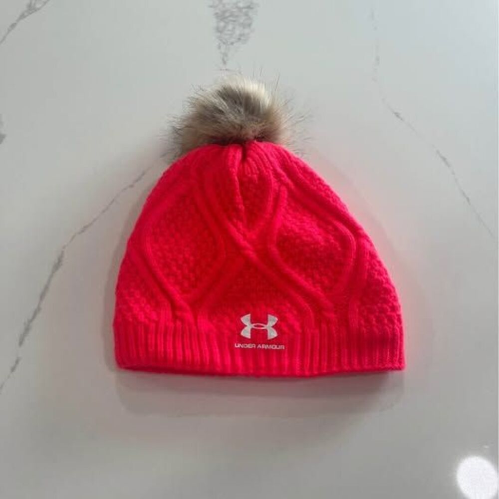 Pink beanie with Pom Pom and a fluffy inside women's